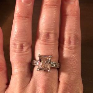 Sterling silver ring pink stone size 8